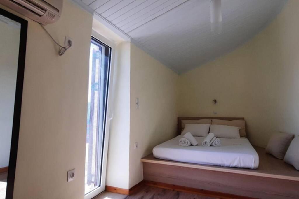 Manto Apartments Lefkada Evgiros Εξωτερικό φωτογραφία